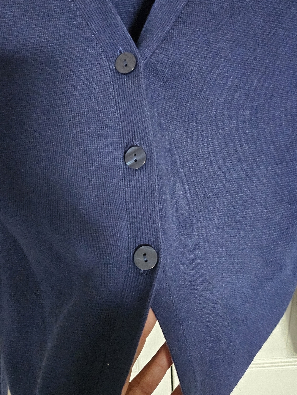 Abercrombie & Fitch Women L Blue Cardigan V Neck Button Knit Sweater NWT - Picture 8 of 13